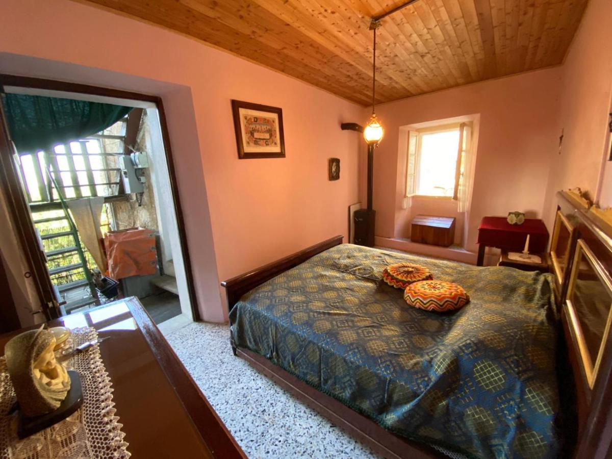 Вілла Casa Vacanze Colma Valduggia Екстер'єр фото